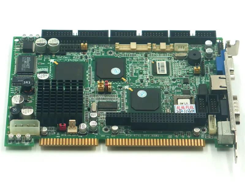 Základní deska Advantech PCA-6751